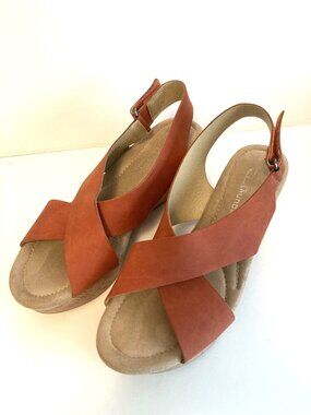 CL by Laundry Dream Girl Slingback Sandals Size 8.5M